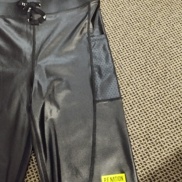 Excellent Brand "P.E.Nation" Leggings - Picture 5 of 7